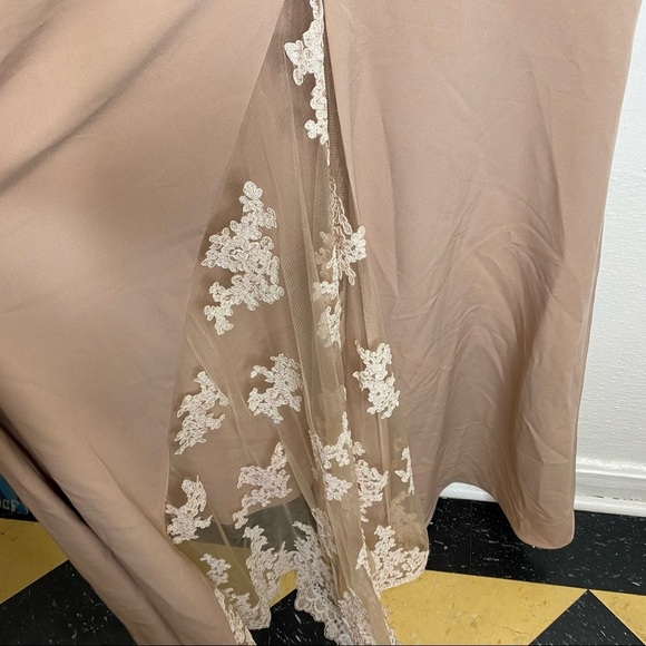 NWT Isadora Lace Gown by Jadore -Latte Size 10‎ - Picture 11 of 12